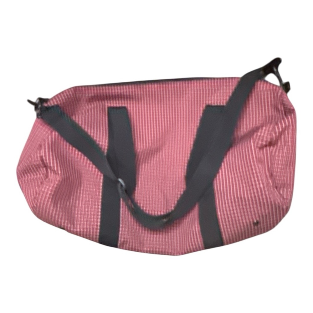 Herschel Supply Company Burgundy Wine Grid Duffel with Black Straps Gym, Weekend - Picture 3 of 4